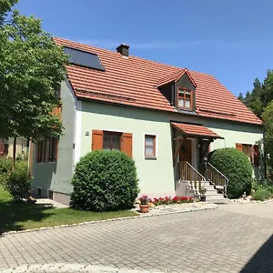  Apartment Haeberlhaus
